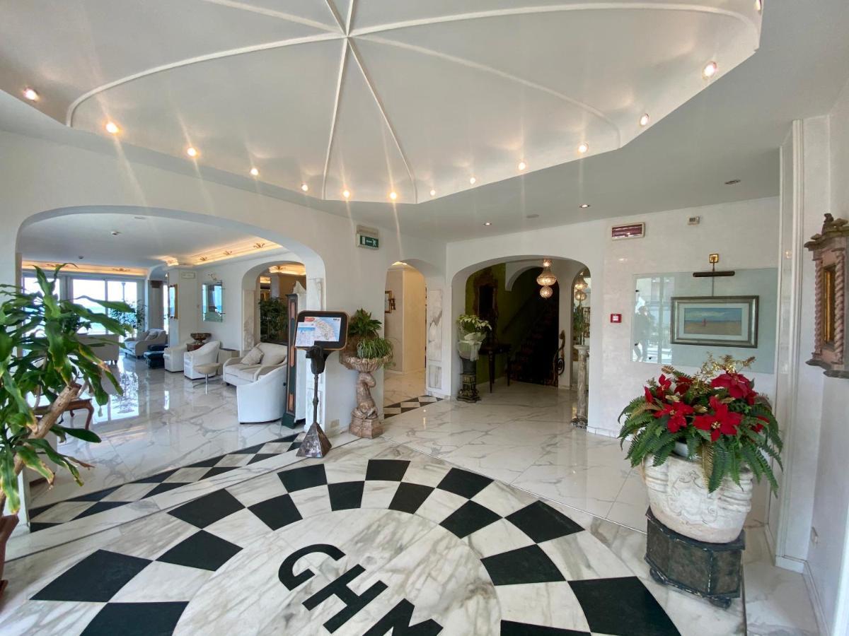Grand Hotel Michelacci Gabicce Mare Esterno foto