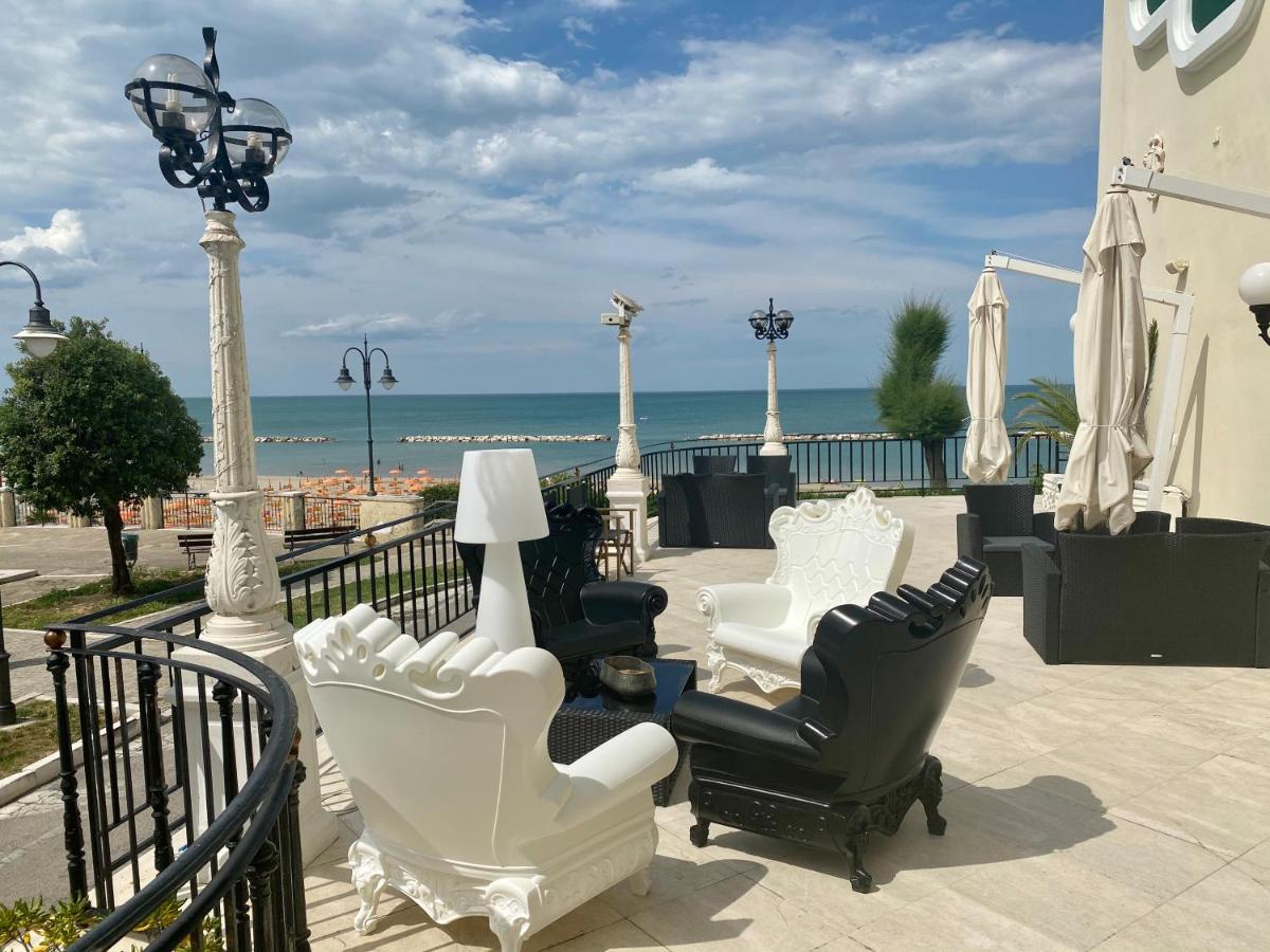 Grand Hotel Michelacci Gabicce Mare Esterno foto